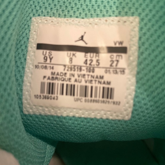 Jordan’s - Picture 5 of 5